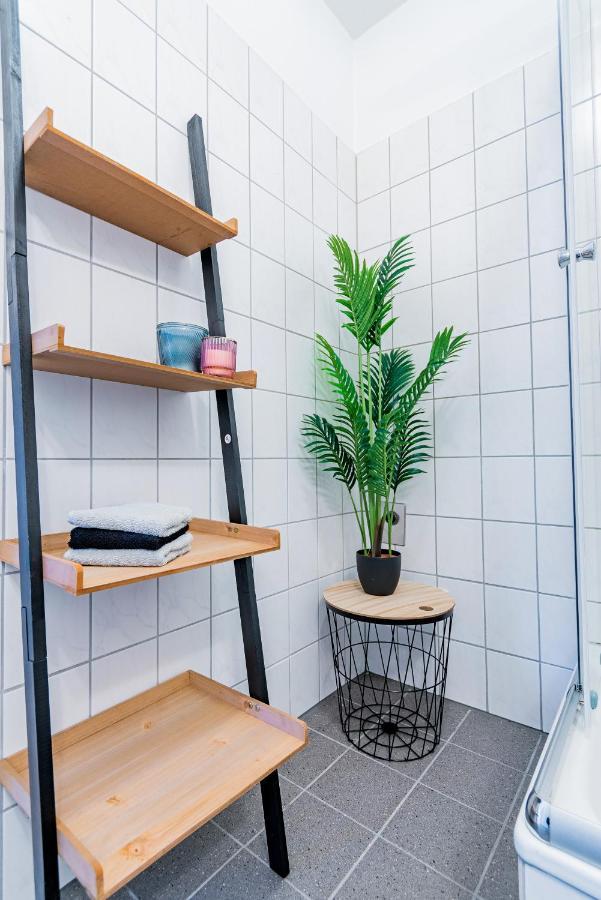 Helles Apartment In Top-Lage Mit Parkplatz 마그데부르크 외부 사진